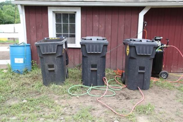 aerated trash bins system